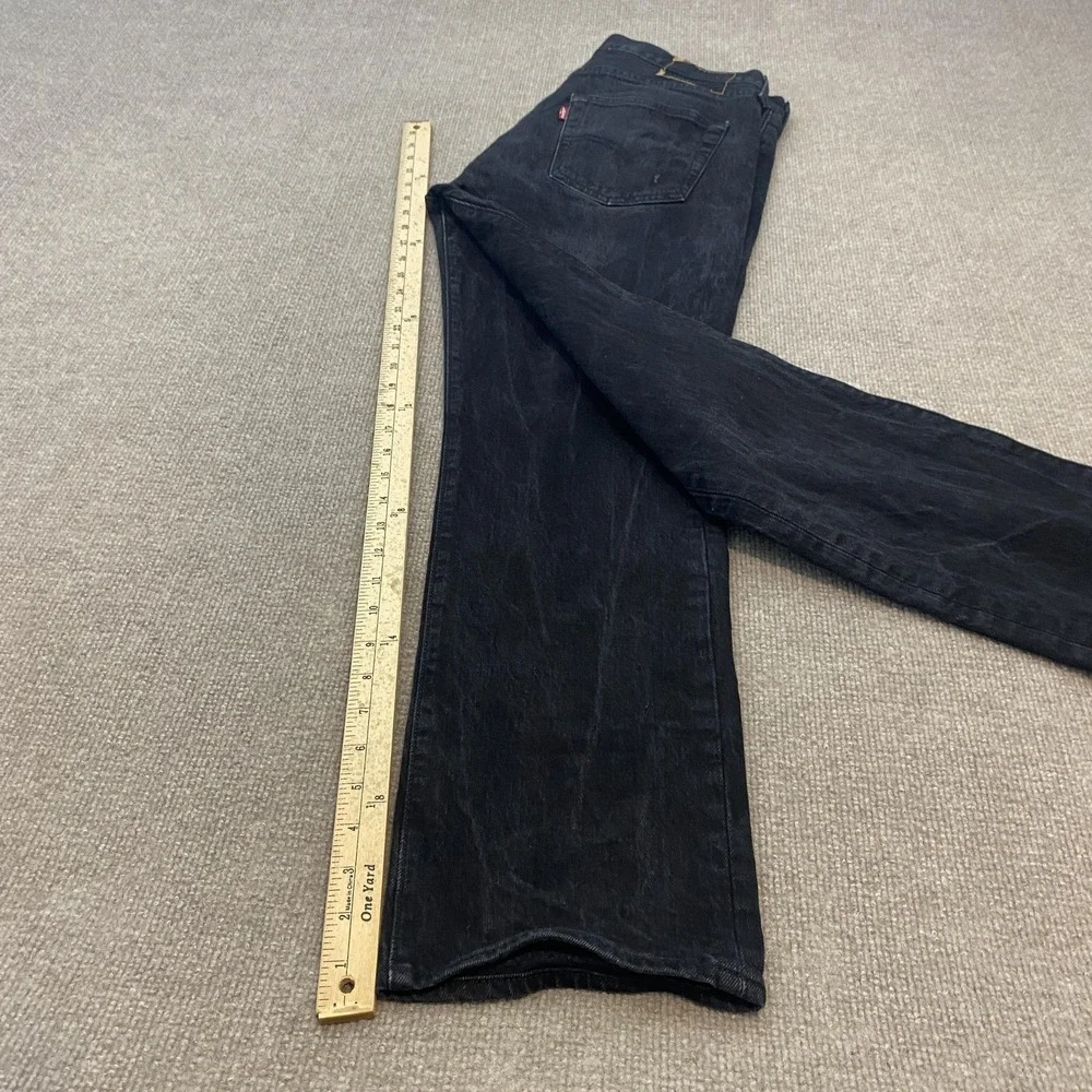 Levis pre owned
